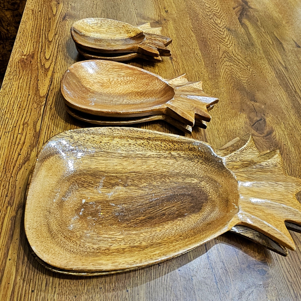 Pineapple-Shaped Wooden Dishes - Set Of 6